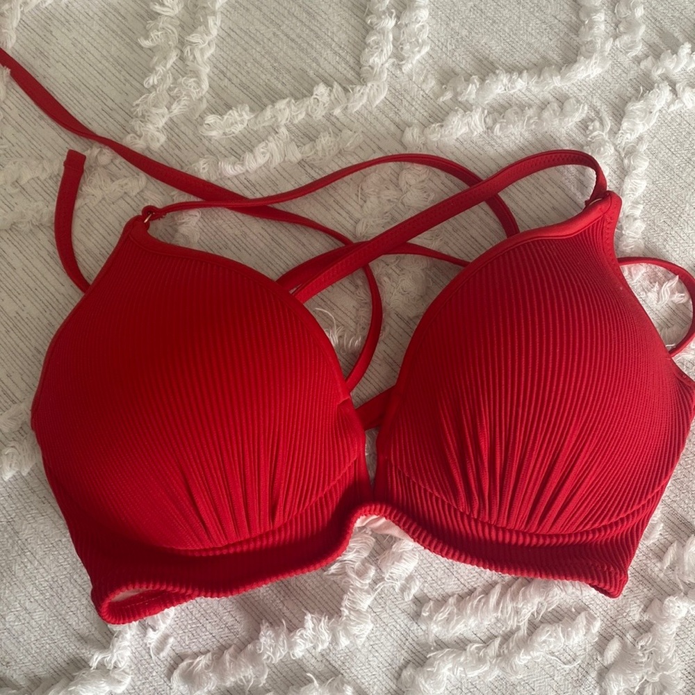 Shade & Shore Red Bikini Top